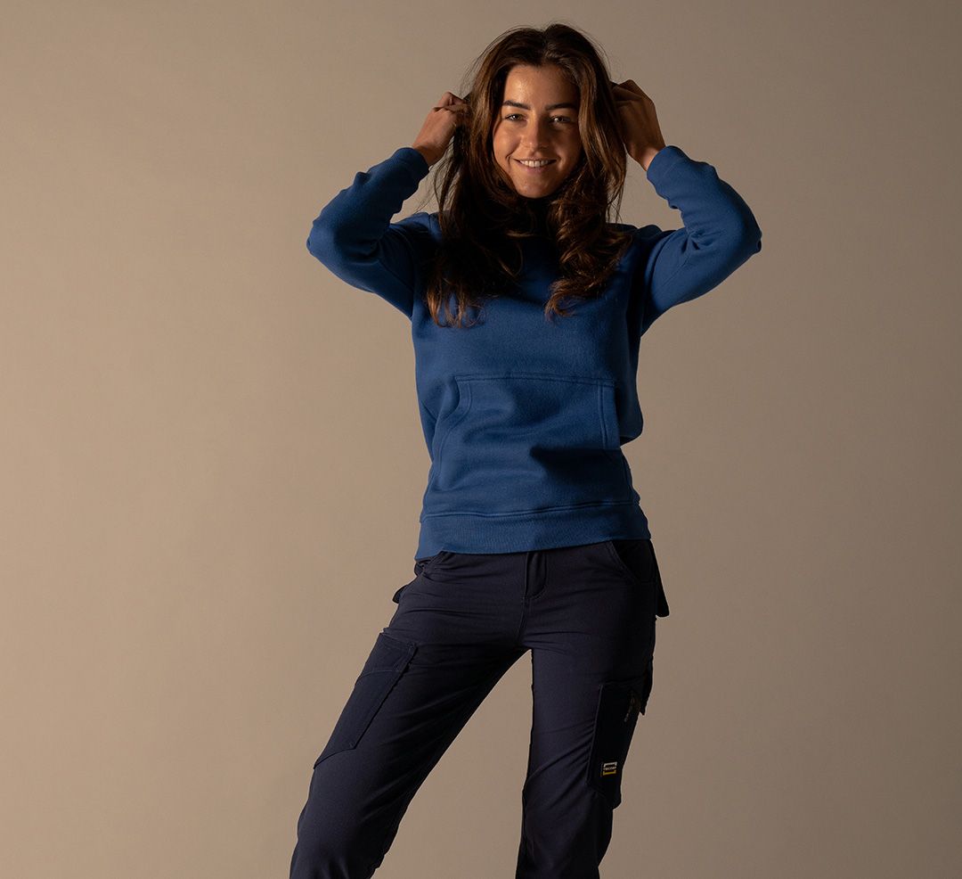 Workwear für Damen: Arbeitskleidung mit optimaler Passform
