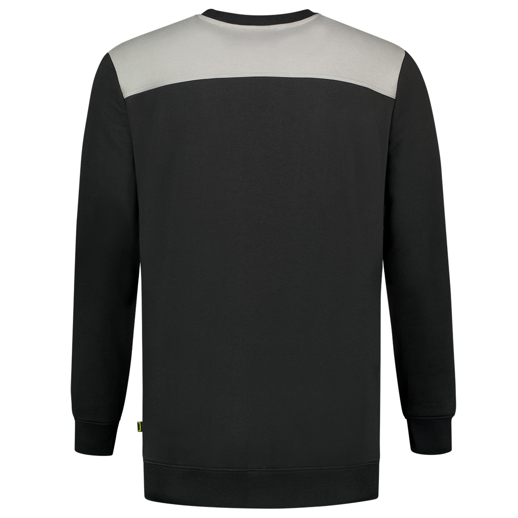 Black-Grey_03