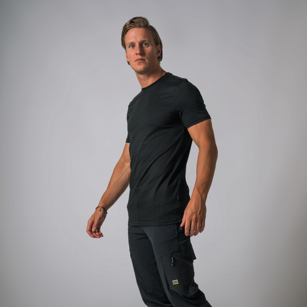 Model_Black
