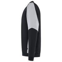 Black-Grey_04