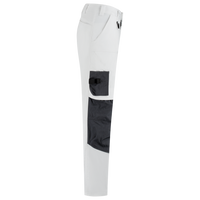 White_05