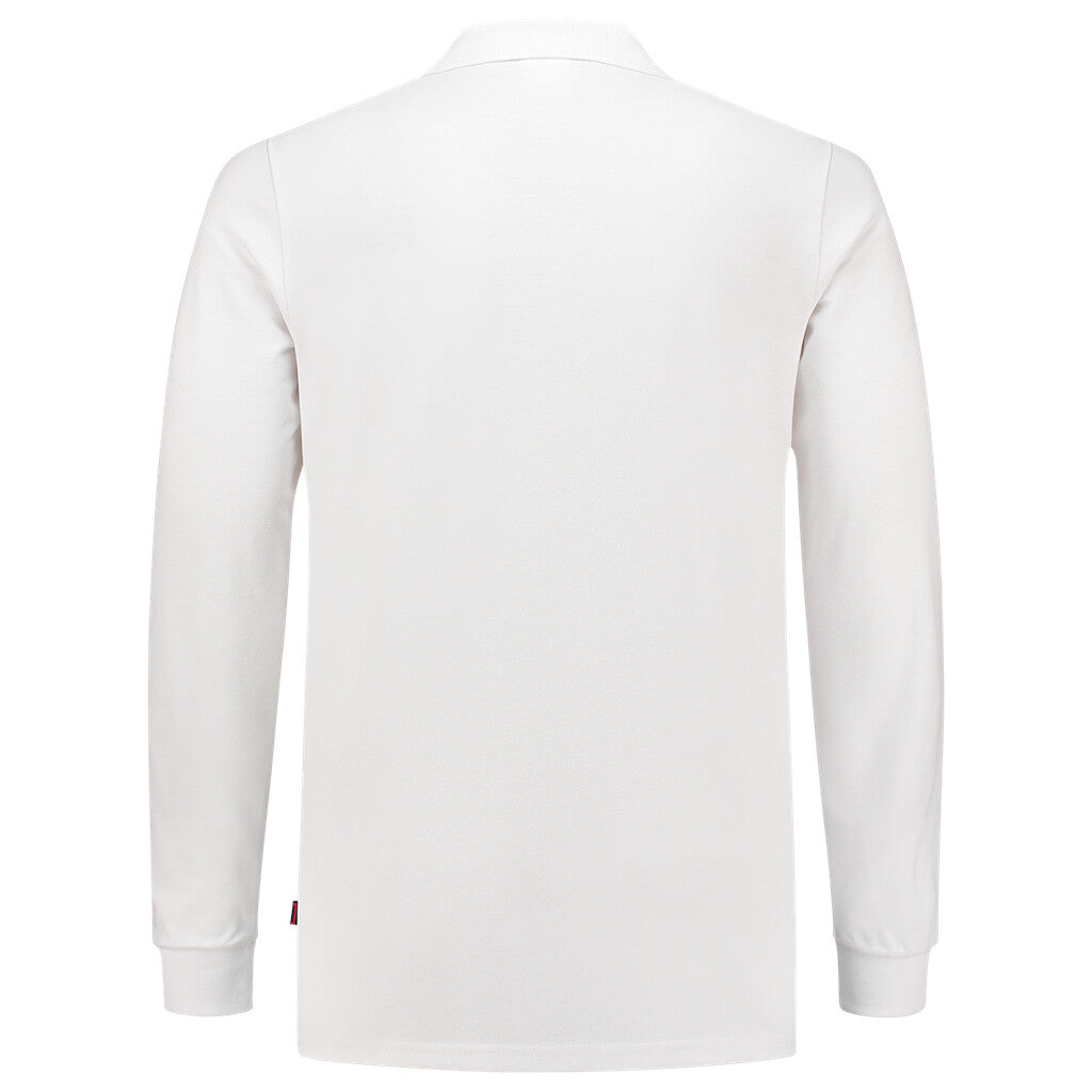 White_03