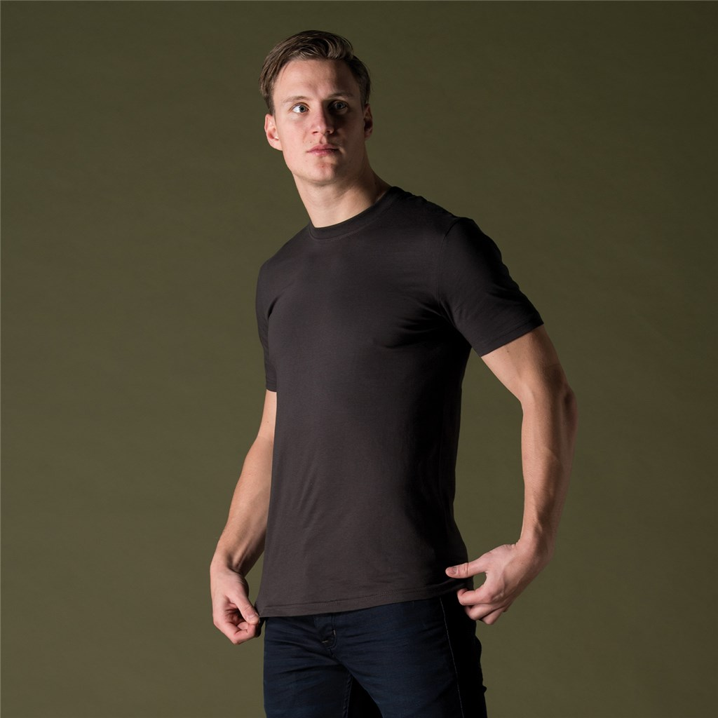 Model_Dark_Grey