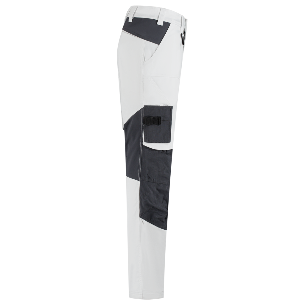 White_05