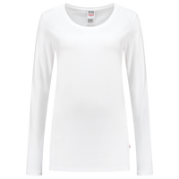 White_02