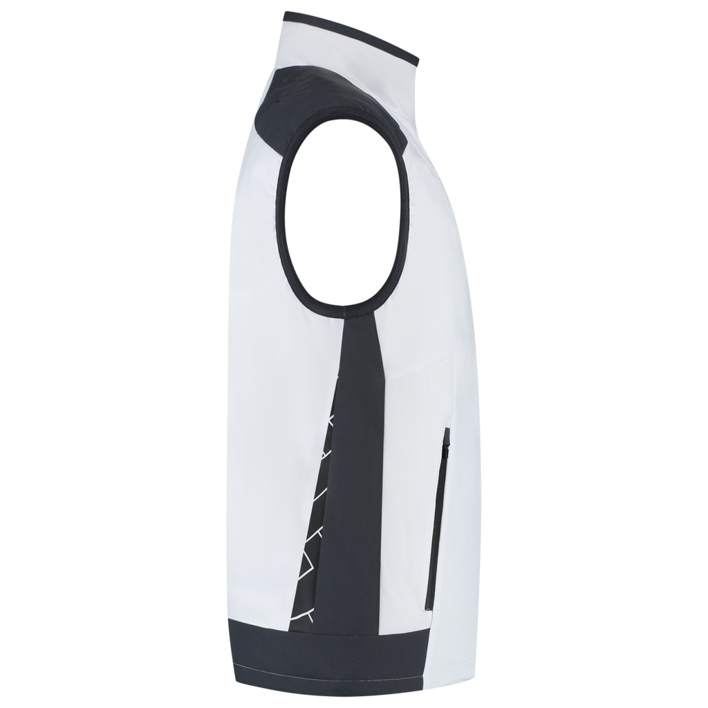 White_05