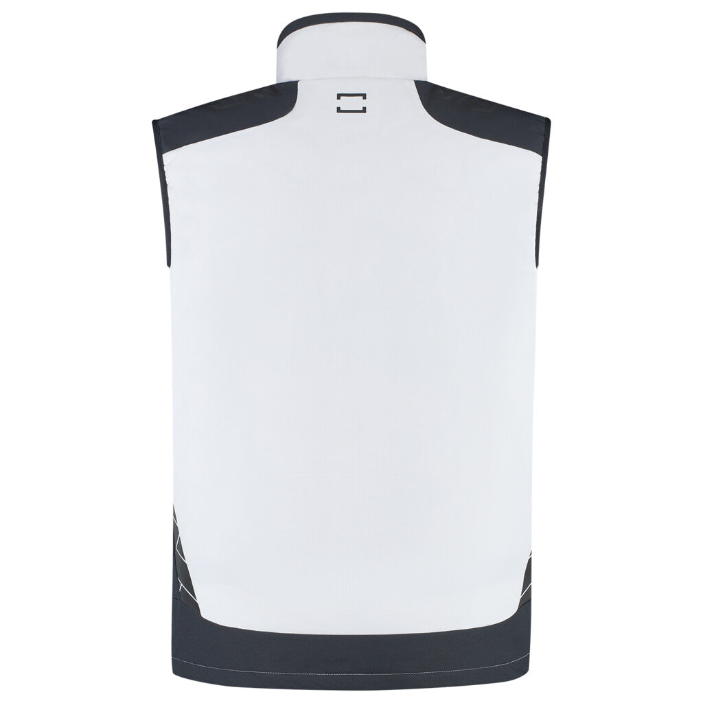 White_03