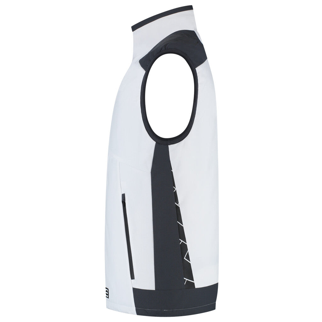 White_04