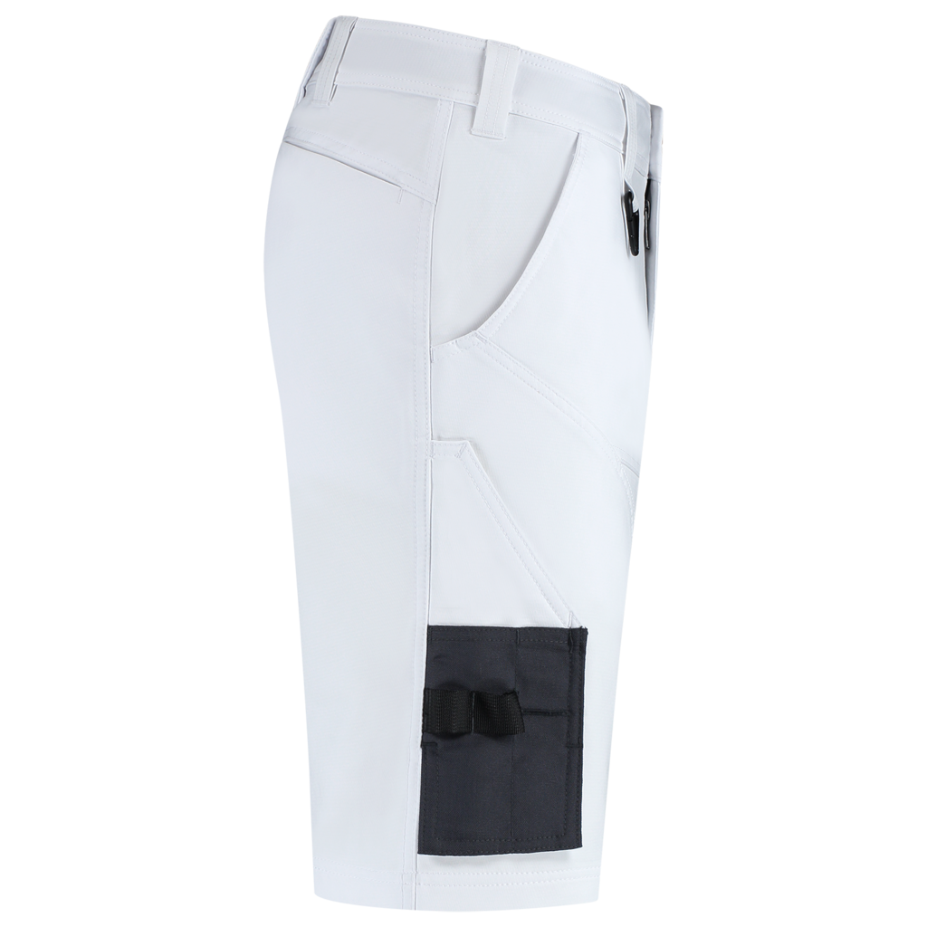 White_05