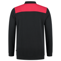 Black-Red_03
